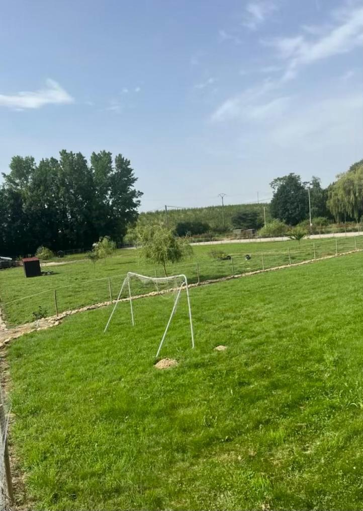 Gite1 Pour 6 Personnes Anneyron Exterior photo