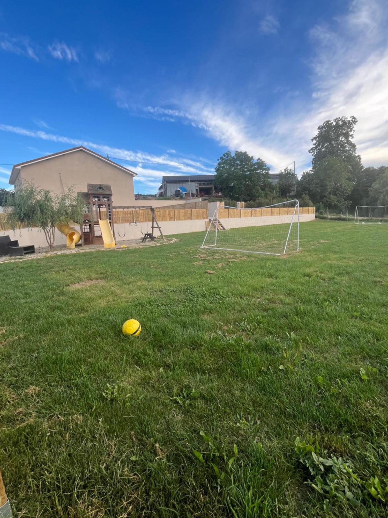 Gite1 Pour 6 Personnes Anneyron Exterior photo