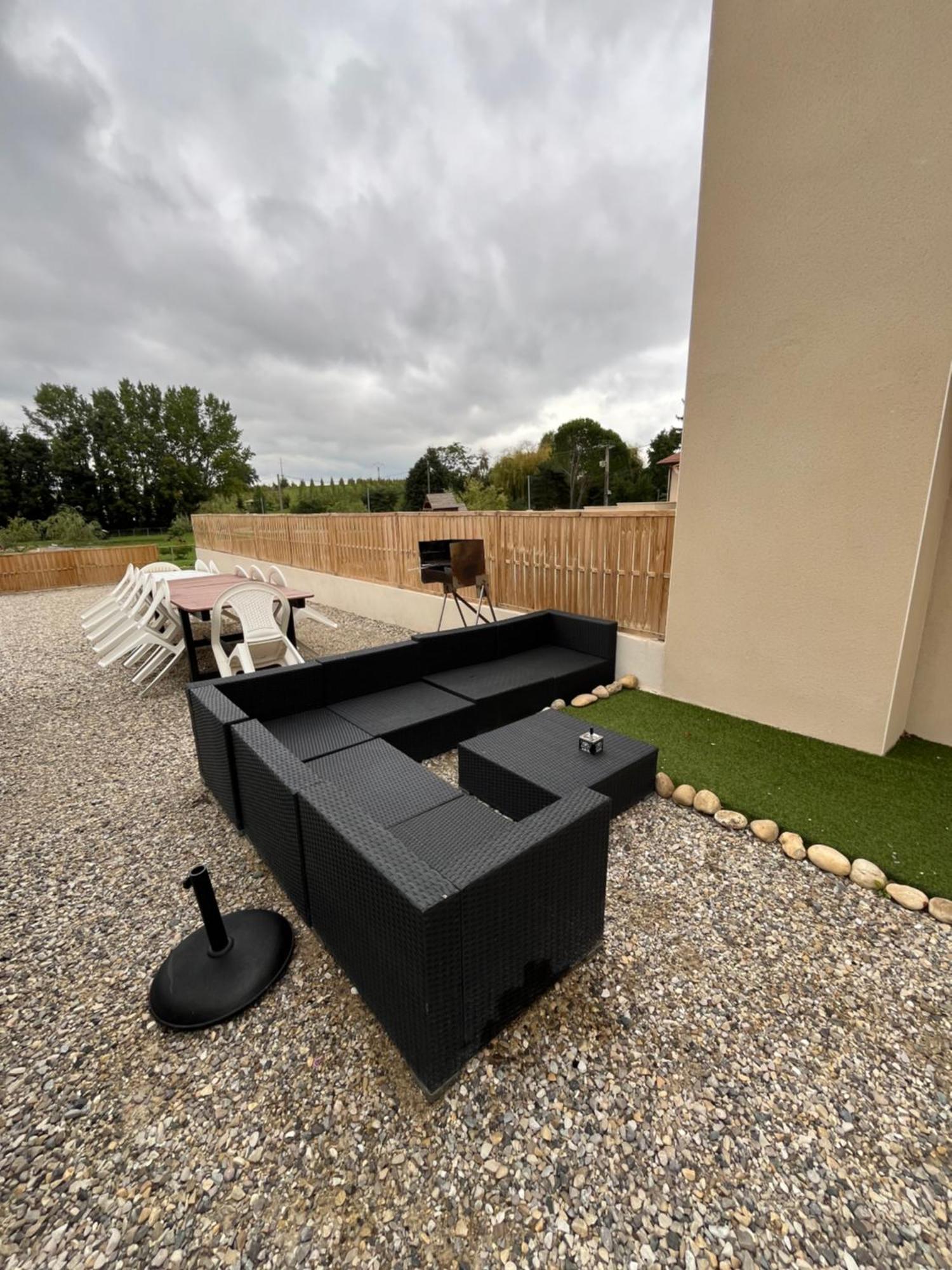Gite1 Pour 6 Personnes Anneyron Exterior photo